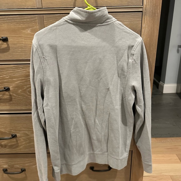 L.L. Bean Men's Gray Sweater - Picture 3 of 3